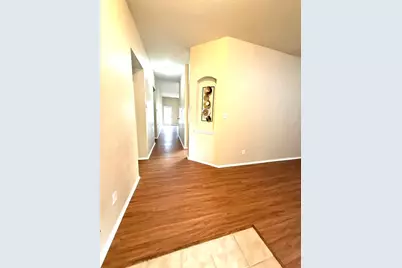 1513 Kingfisher Drive, Fort Worth, TX 76131 - Photo 4