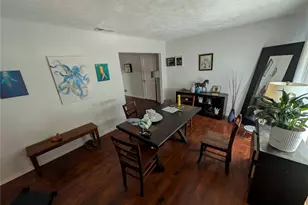 2723 Grayson Dr, Dallas, TX 75224 - Photo 2
