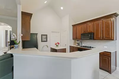 2206 Muskeg Lane, Euless, TX 76039 - Photo 10