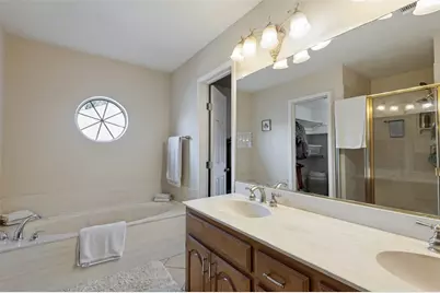 500 Saint Durney Court, Irving, TX 75038 - Photo 18