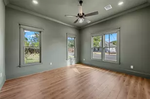716 N 14th St, Waco, TX 76707 - Photo 8