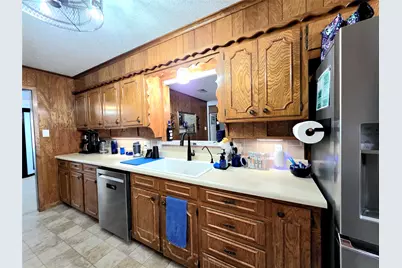 4620 Starlight Drive, Haltom City, TX 76117 - Photo 10