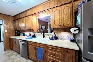 4620 Starlight Dr, Haltom City, TX 76117 - Photo 10