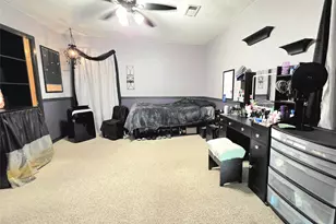 4620 Starlight Dr, Haltom City, TX 76117 - Photo 18