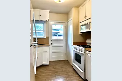 3719 Manana Drive, Dallas, TX 75220 - Photo 8
