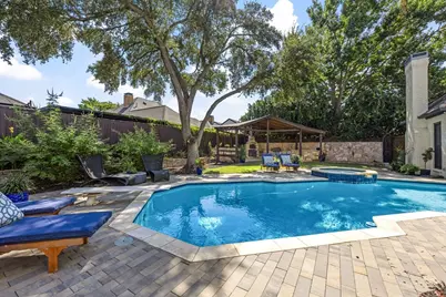 17632 Harbord Oaks Circle, Dallas, TX 75252 - Photo 32