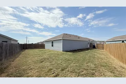 1005 Desert Willow Drive, Princeton, TX 75407 - Photo 18