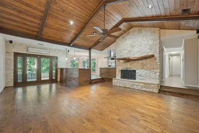 2821 Buffalo Court, Arlington, TX 76013 - Photo 2