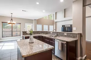 8753 Cherry Lee Ln, Lantana, TX 76226 - Photo 10