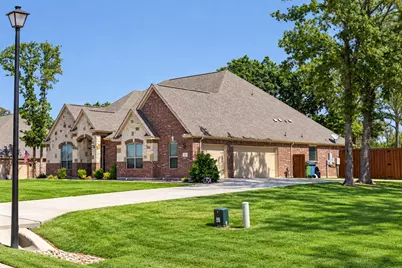 107 Willow Oak Drive, Krugerville, TX 76227 - Photo 6