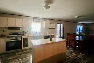 806 S 3rd St, Grandview, TX 76050 - Photo 28