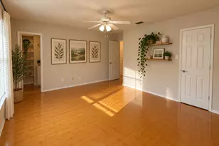1105 Riley Dr, Garland, TX 75040 - Photo 14
