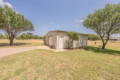 2305 Floyd Hampton Road, Crowley, TX 76036 - Photo 4