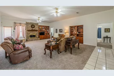 2305 Floyd Hampton Road, Crowley, TX 76036 - Photo 10