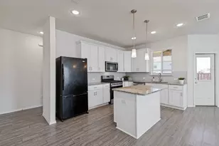 713 Feldspar Way, Princeton, TX 75407 - Photo 4