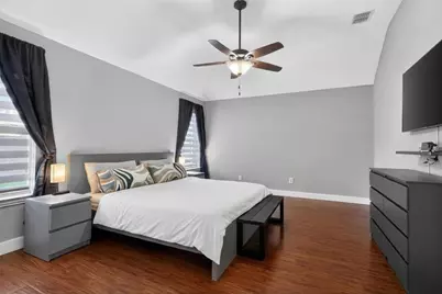 1347 Lake Forest Drive, Grand Prairie, TX 75052 - Photo 12
