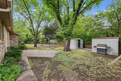 3001 Harvard Street N, Irving, TX 75062 - Photo 22