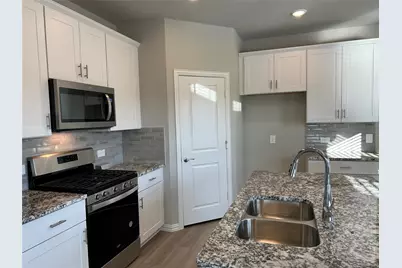 4800 Everly Court, Princeton, TX 75071 - Photo 4