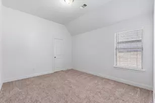 1434 Cypress Thorn Dr, Arlington, TX 76005 - Photo 30