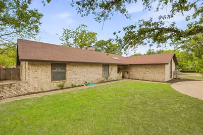1190 N Charlotte Avenue, Stephenville, TX 76401 - Photo 2