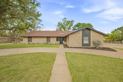 1190 N Charlotte Avenue, Stephenville, TX 76401 - Photo 1