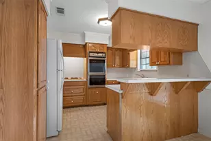 400 N Walnut St, Waco, TX 76705 - Photo 8