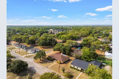 400 N Walnut Street, Waco, TX 76705 - Photo 38