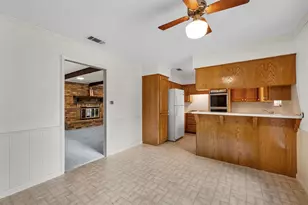 400 N Walnut St, Waco, TX 76705 - Photo 10