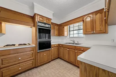 400 N Walnut Street, Waco, TX 76705 - Photo 12