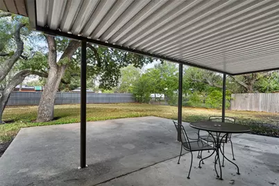 400 N Walnut Street, Waco, TX 76705 - Photo 24