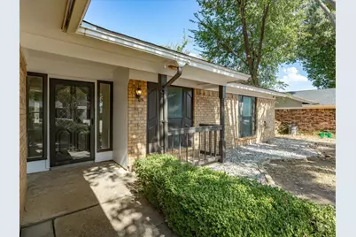 708 NW Sandra Lane, Burleson, TX 76028 - Photo 2