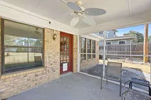 708 NW Sandra Ln, Burleson, TX 76028 - Photo 34