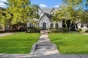 5709 Kenwood Ave, Dallas, TX 75206 - Photo 1