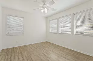 1818 Tyler St, Denton, TX 76209 - Photo 12