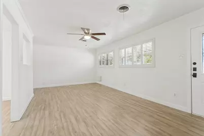 1818 Tyler Street, Denton, TX 76209 - Photo 4