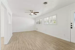 1818 Tyler St, Denton, TX 76209 - Photo 4