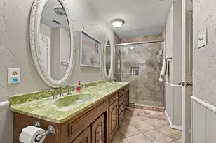 2201 Scarlet Ln, Grand Prairie, TX 75050 - Photo 34