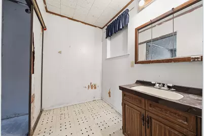 925 E Walnut Street, Hillsboro, TX 76645 - Photo 12