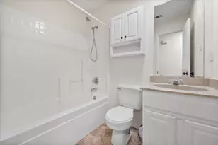 1124 Margie St, Burleson, TX 76028 - Photo 12