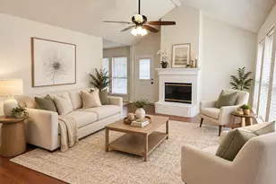 1124 Margie St, Burleson, TX 76028 - Photo 2