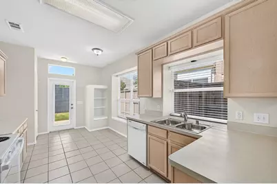 6883 Winston Drive, Frisco, TX 75035 - Photo 14