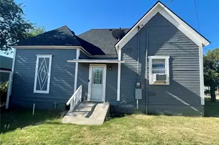 508 N 10th St, Ballinger, TX 76821 - Photo 16