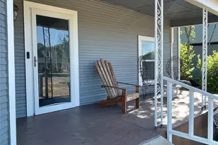 508 N 10th St, Ballinger, TX 76821 - Photo 2