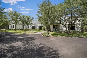 111 Fawn Trail Cir, Graham, TX 76450 - Photo 2