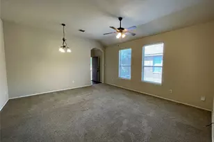 1430 Ravenwood Ln, Mansfield, TX 76063 - Photo 6