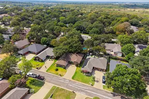 2708 Citadel Dr, Arlington, TX 76012 - Photo 34