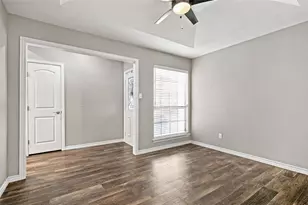 2708 Citadel Dr, Arlington, TX 76012 - Photo 8