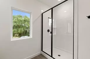 2513 Lost Maples Ln, Dallas, TX 75228 - Photo 20