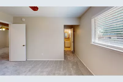910 Shenandoah Drive, Arlington, TX 76014 - Photo 8