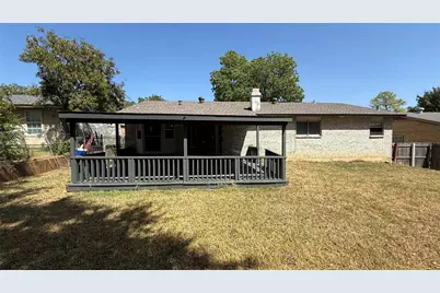 910 Shenandoah Drive, Arlington, TX 76014 - Photo 16